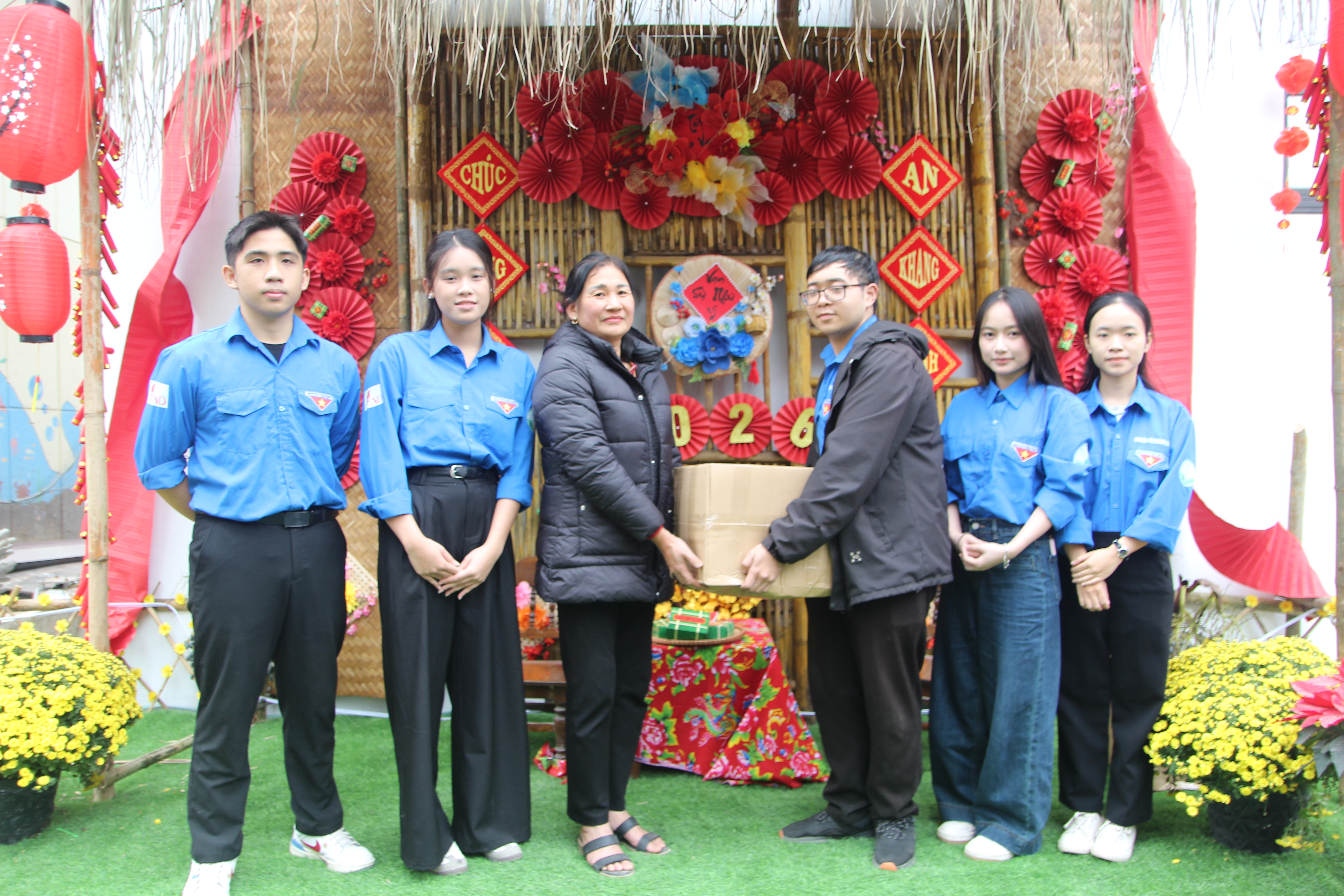 BÁNH CHƯNG XANH – GÓI TRỌN YÊU THƯƠNG, LAN TỎA GIÁ TRỊ TẾT VIỆT